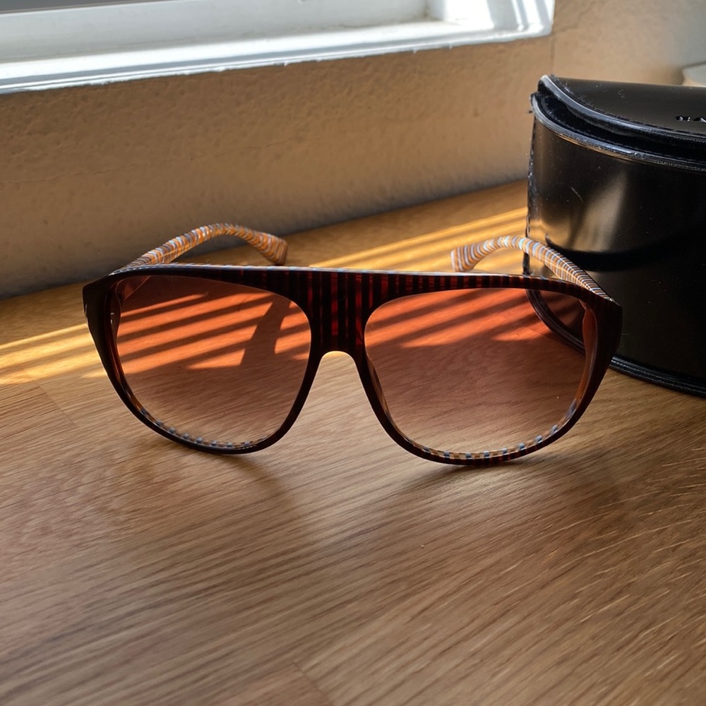 Used Marc Jacobs sunglasses